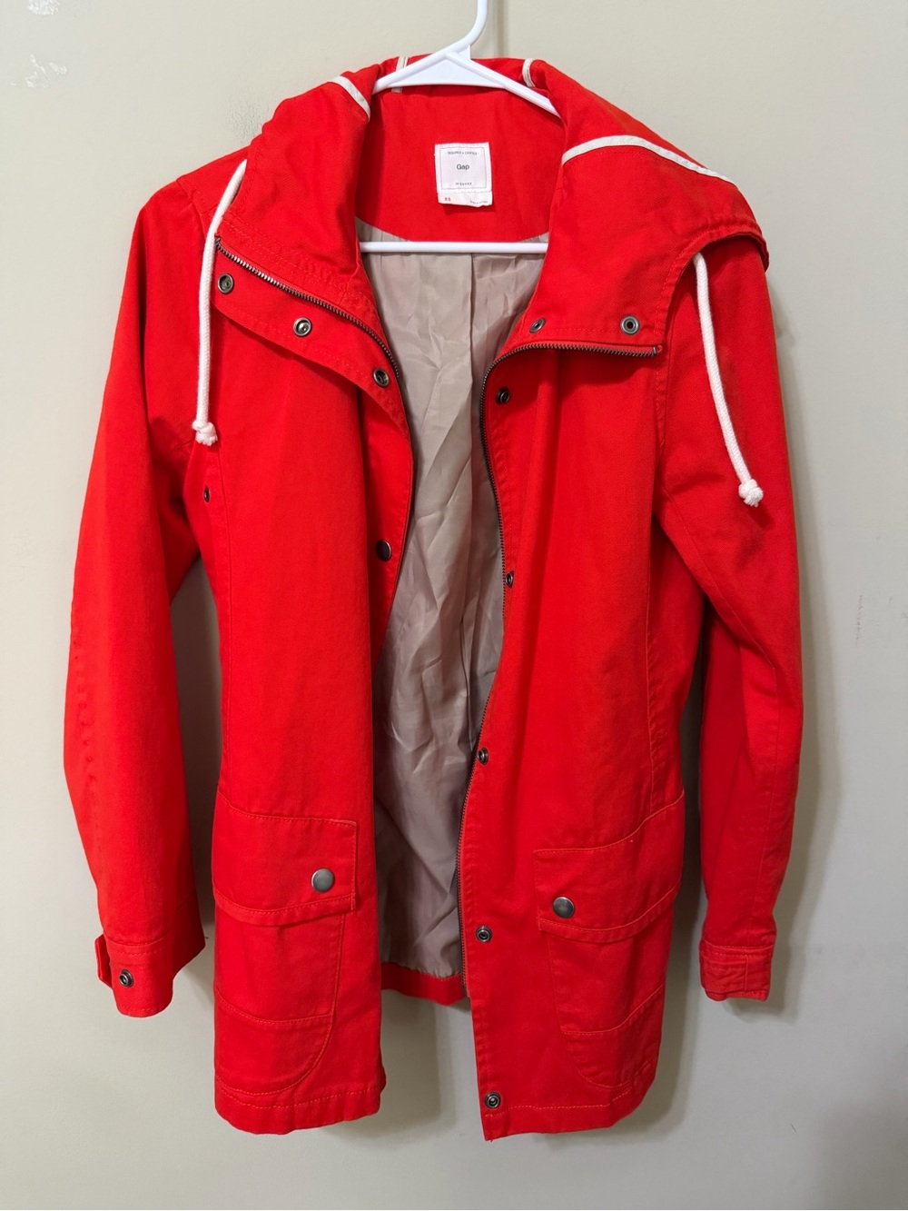 GAP Red Hooded Utility Jacket Drawcords vintage 100% cotton New England charm